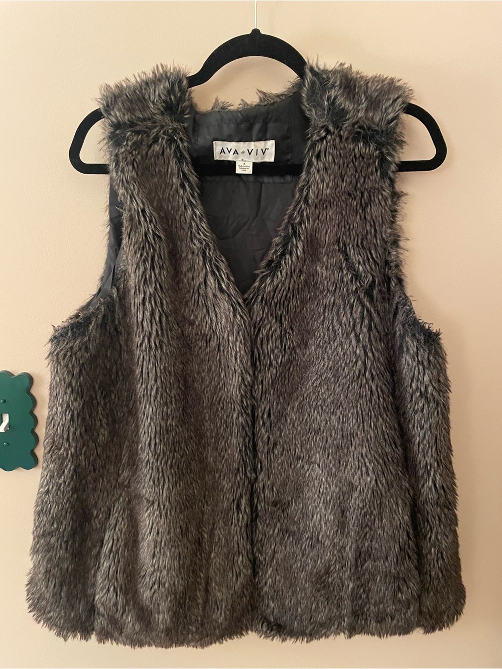 Ava & Viv Gray Faux Fur Vest